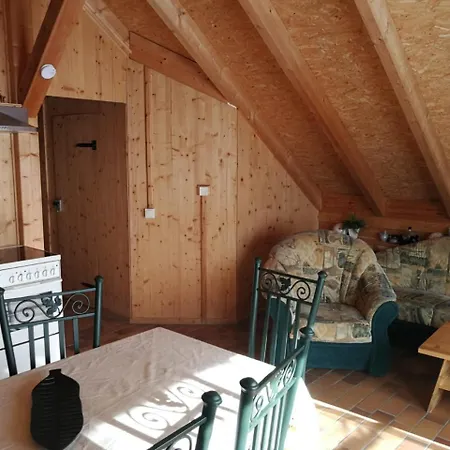 Erzgebirgsferienwohnung Apartmán Tellerhäuser